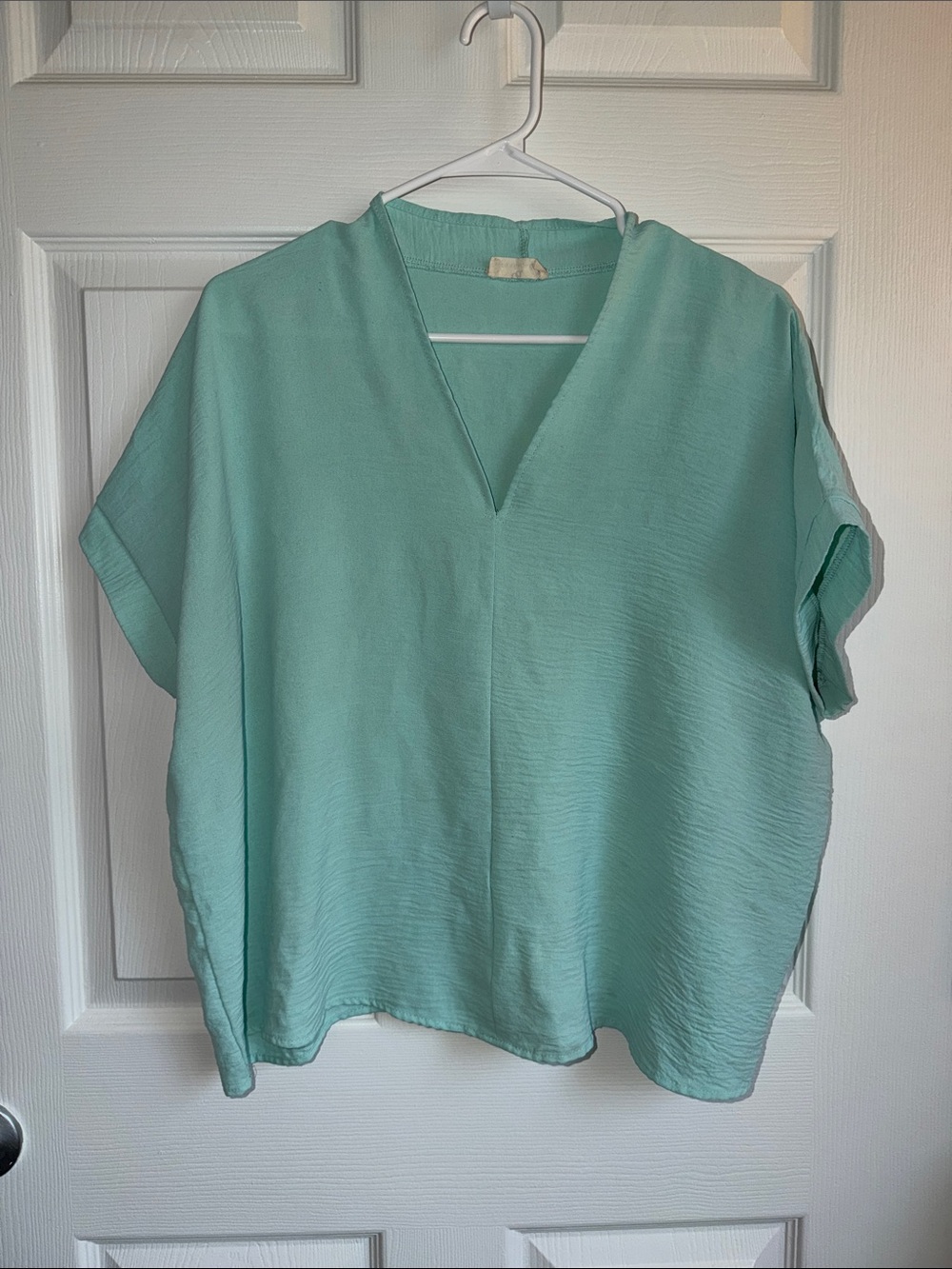 Relaxed V-Neck Tunic Top in Light Teal